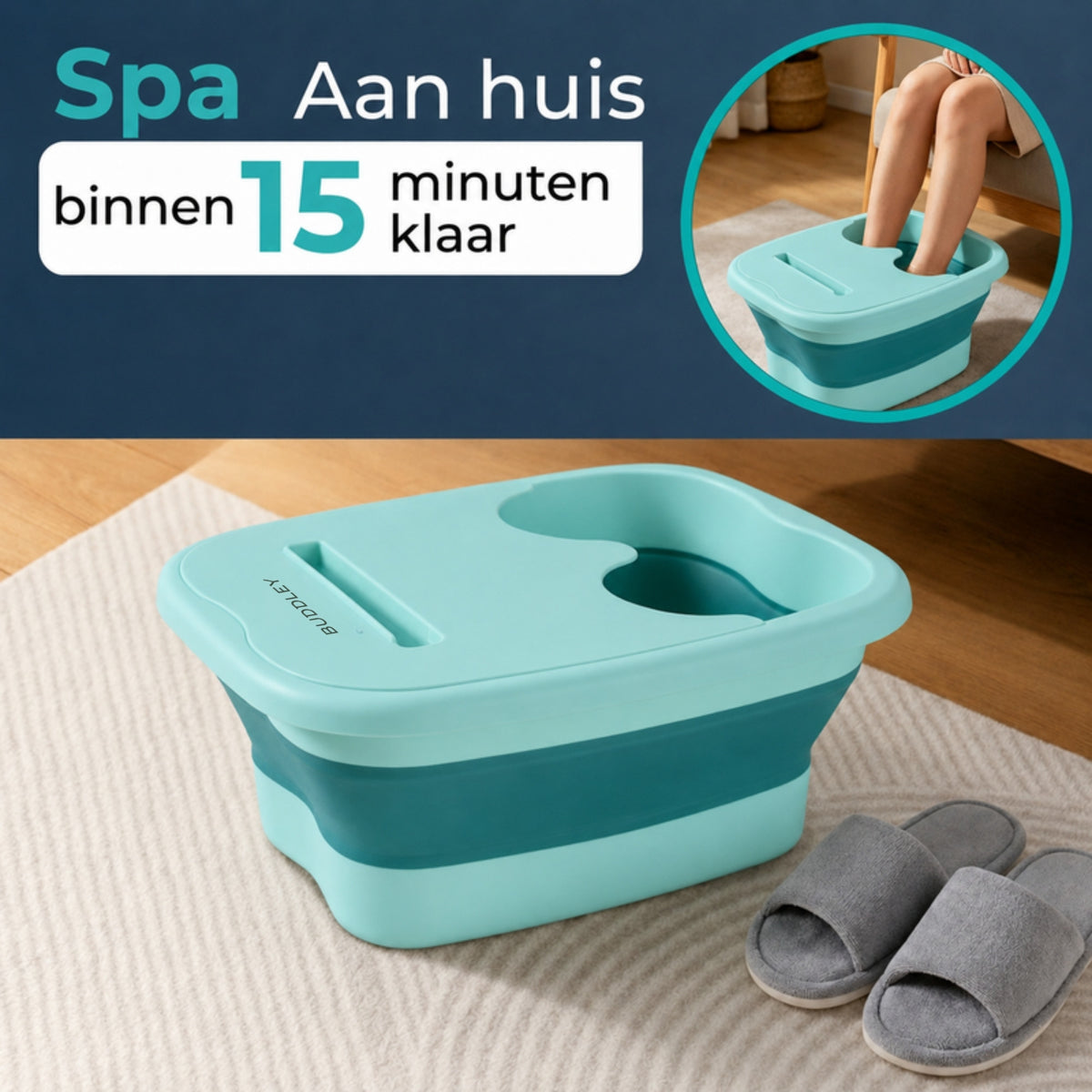 Inklapbaar voetenbad in groen, met deksel en ruimte voor voeten. Gewoon neergezet op een tapijt naast slippers.