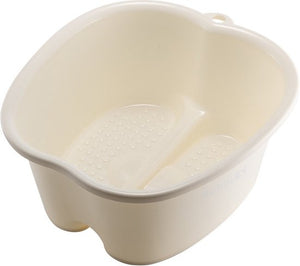 Footbath white extra deep, round model freestanding on white background